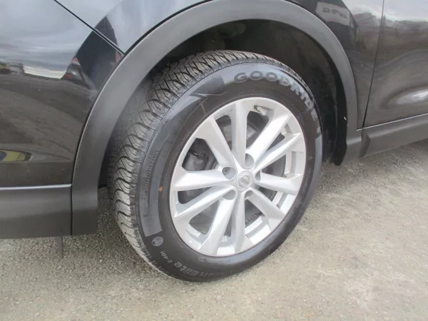 Nissan Qashqai 1.6DIG-T 120kW NAVI VÝHŘEV - foto 23