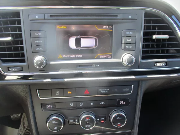 Seat Leon 1.4TSi 110kW STYLE*L+Z PNEU - foto 16