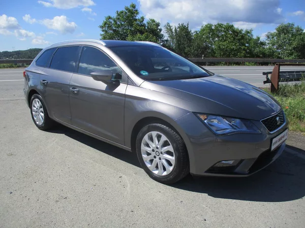 Seat Leon 1.4TSi 110kW STYLE*L+Z PNEU - foto 4