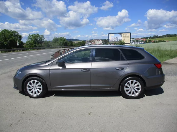 Seat Leon 1.4TSi 110kW STYLE*L+Z PNEU - foto 9