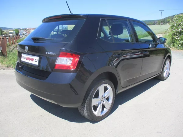 Škoda Fabia 1.2TSi ACT*BT+HF*L+Z PNEU - foto 6