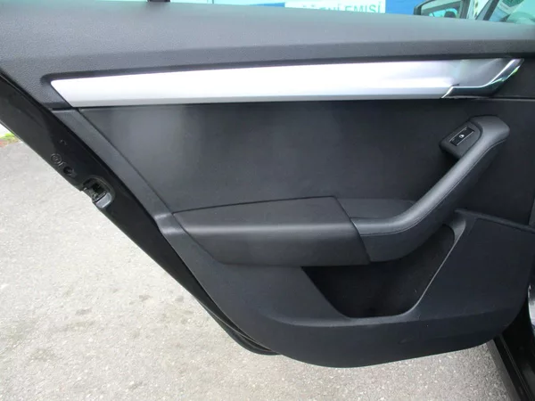 Škoda Octavia 1.4TSi 103kW*ELEGANCE*VÝHŘEV* - foto 42