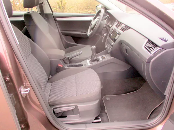 Škoda Octavia 1.2TSi 81kW AMB VÝHŘEV 2x PNEU - foto 28
