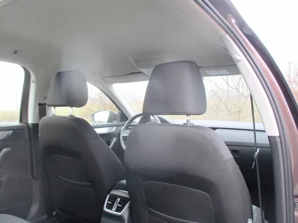 Škoda Octavia 1.2TSi 81kW AMB VÝHŘEV 2x PNEU - foto 30