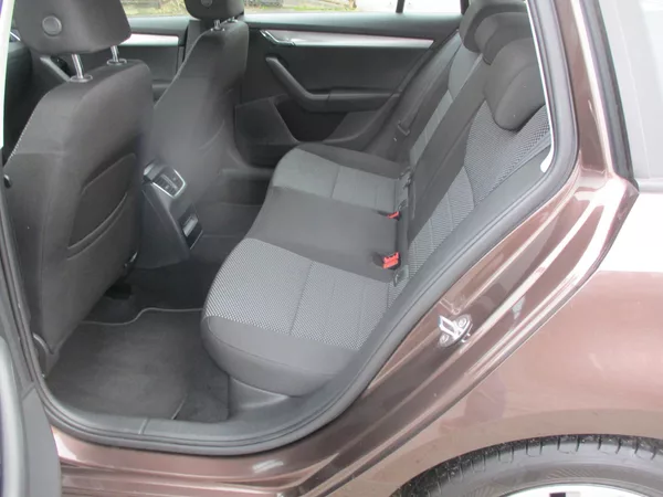 Škoda Octavia 1.2TSi 81kW AMB VÝHŘEV 2x PNEU - foto 39