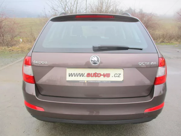 Škoda Octavia 1.2TSi 81kW AMB VÝHŘEV 2x PNEU - foto 8