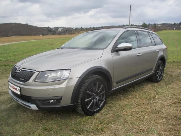 Škoda Octavia SCOUT 2.0TDi RS 135kW DSG