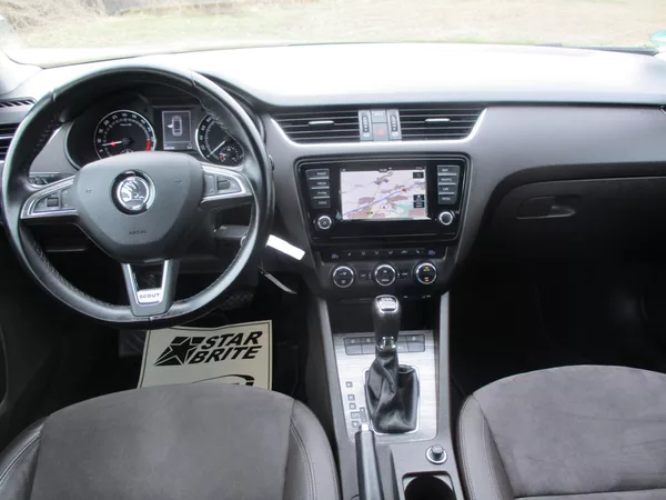 Škoda Octavia SCOUT 2.0TDi RS 135kW DSG - foto 15
