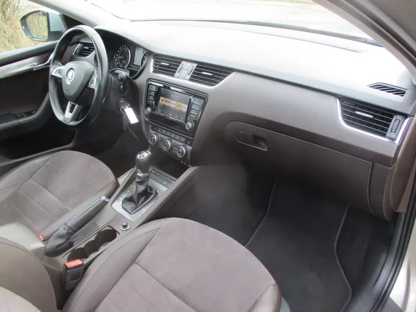 Škoda Octavia SCOUT 2.0TDi RS 135kW DSG - foto 30