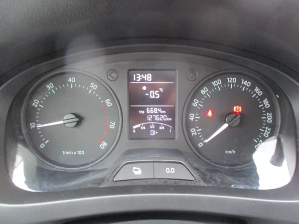 Škoda Rapid 1.2 TSi NOVÉ V ČR*L+Z PNEU - foto 15