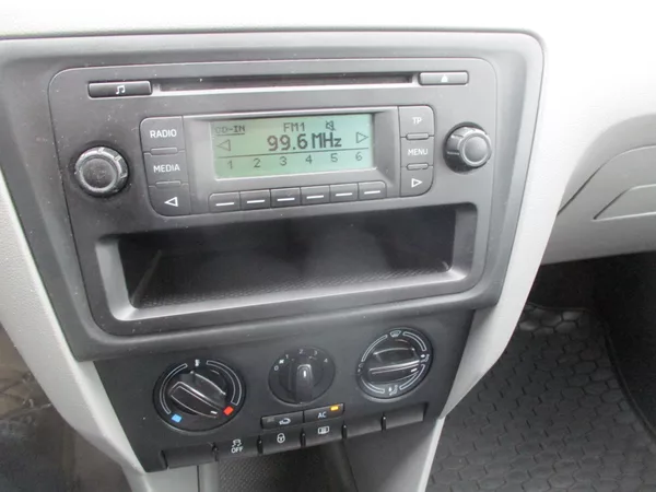 Škoda Rapid 1.2 TSi NOVÉ V ČR*L+Z PNEU - foto 16