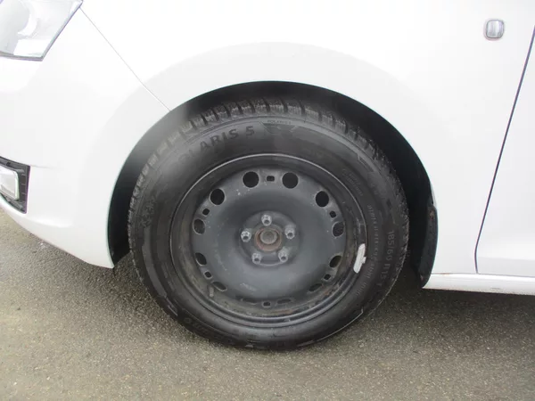 Škoda Rapid 1.2 TSi NOVÉ V ČR*L+Z PNEU - foto 18