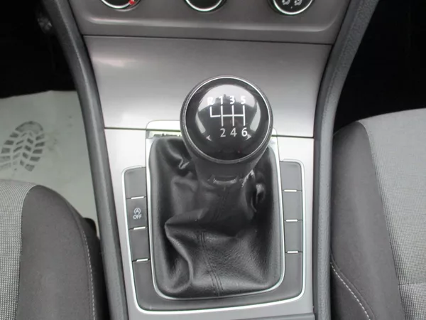 Volkswagen Golf TSi*77kW*VÝHŘEV*Z+L PNEU*TOP - foto 16