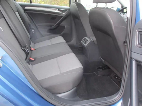 Volkswagen Golf TSi*77kW*VÝHŘEV*Z+L PNEU*TOP - foto 33
