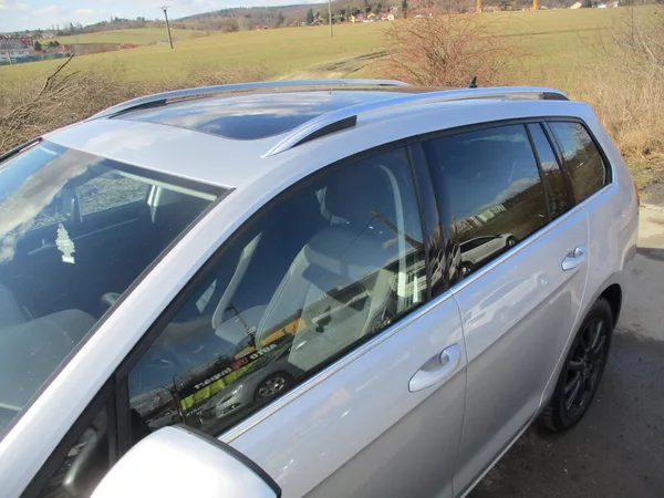 Volkswagen Golf 2.0TDi 110kW HIGHLINE L+Z PNEU - foto 11