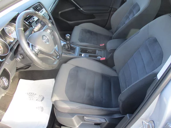 Volkswagen Golf 2.0TDi 110kW HIGHLINE L+Z PNEU - foto 15