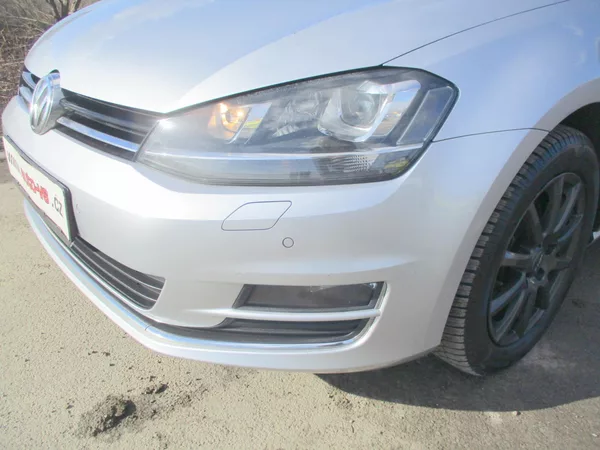 Volkswagen Golf 2.0TDi 110kW HIGHLINE L+Z PNEU - foto 22