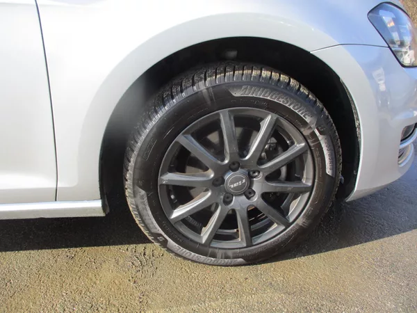 Volkswagen Golf 2.0TDi 110kW HIGHLINE L+Z PNEU - foto 24