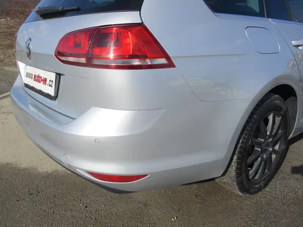 Volkswagen Golf 2.0TDi 110kW HIGHLINE L+Z PNEU - foto 30