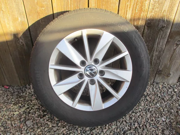 Volkswagen Golf 2.0TDi 110kW HIGHLINE L+Z PNEU - foto 45