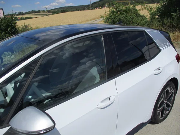 Volkswagen ID.3 PRO PERFOR 150kW (62kWh) 93TKM - foto 11