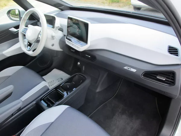 Volkswagen ID.3 PRO PERFOR 150kW (62kWh) 93TKM - foto 33