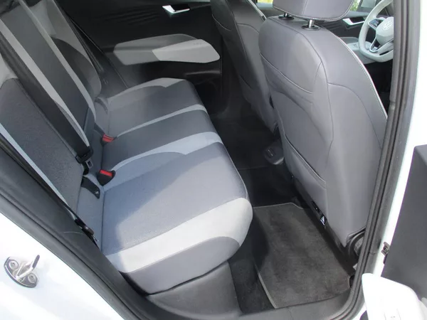 Volkswagen ID.3 PRO PERFOR 150kW (62kWh) 93TKM - foto 37