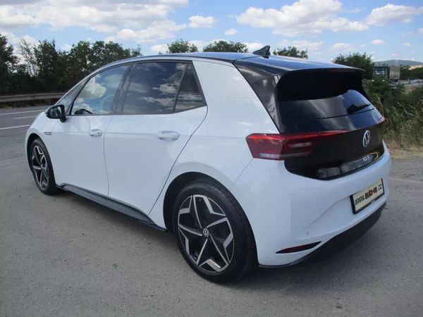 Volkswagen ID.3 PRO PERFOR 150kW (62kWh) 93TKM - foto 9