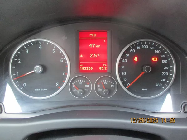Volkswagen Tiguan 1.4TSi 4x4 VÝHŘEV NEZ.TOPENÍ - foto 16