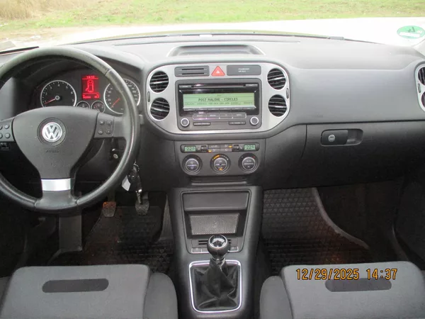 Volkswagen Tiguan 1.4TSi 4x4 VÝHŘEV NEZ.TOPENÍ - foto 19