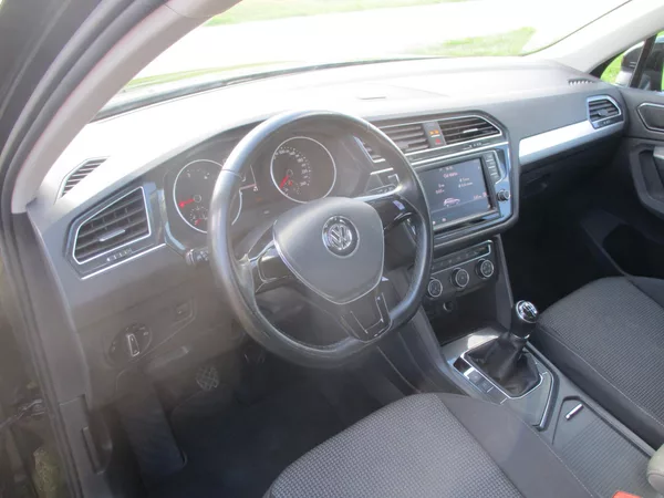Volkswagen Tiguan 2.0TDi 110kW*TZ*PANORAMA*6MAN - foto 12