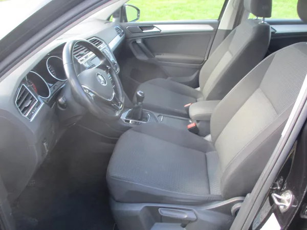 Volkswagen Tiguan 2.0TDi 110kW*TZ*PANORAMA*6MAN - foto 13