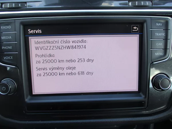 Volkswagen Tiguan 2.0TDi 110kW*TZ*PANORAMA*6MAN - foto 20