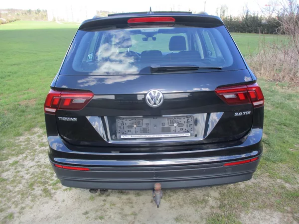 Volkswagen Tiguan 2.0TDi 110kW*TZ*PANORAMA*6MAN - foto 7