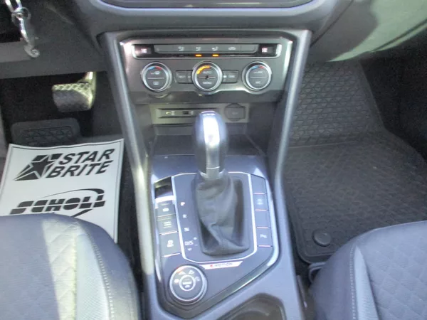 Volkswagen Tiguan 2.0TDi*4x4*7DSG*NAVI*T.ZAŘ - foto 17
