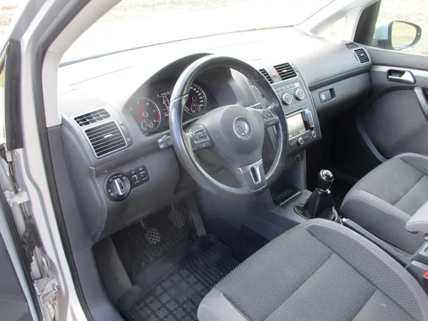 Volkswagen Touran TDi*77kW*159TKM*NAVI*L+Z PNEU - foto 13