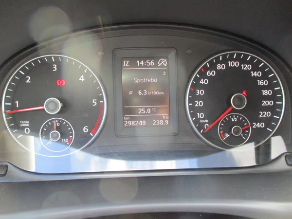 Volkswagen Touran TDi*77kW*159TKM*NAVI*L+Z PNEU - foto 15