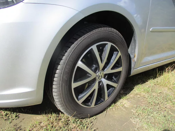 Volkswagen Touran TDi*77kW*159TKM*NAVI*L+Z PNEU - foto 21