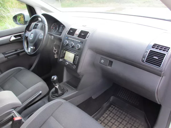 Volkswagen Touran TDi*77kW*159TKM*NAVI*L+Z PNEU - foto 26
