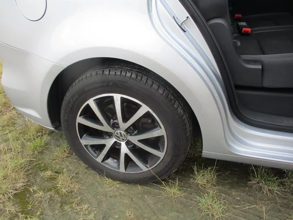 Volkswagen Touran TDi*77kW*159TKM*NAVI*L+Z PNEU - foto 30