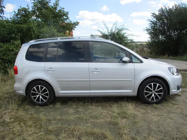 Volkswagen Touran TDi*77kW*159TKM*NAVI*L+Z PNEU - foto 7