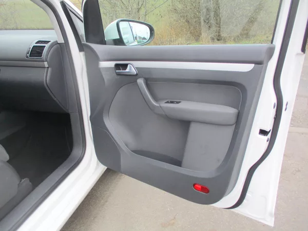 Volkswagen Touran 1.2TSi 77kW TL*L+Z PNEU*VÝHŘEV - foto 24