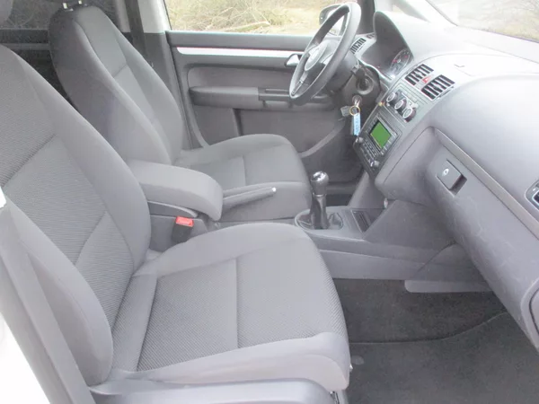Volkswagen Touran 1.2TSi 77kW TL*L+Z PNEU*VÝHŘEV - foto 26