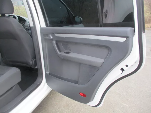 Volkswagen Touran 1.2TSi 77kW TL*L+Z PNEU*VÝHŘEV - foto 27