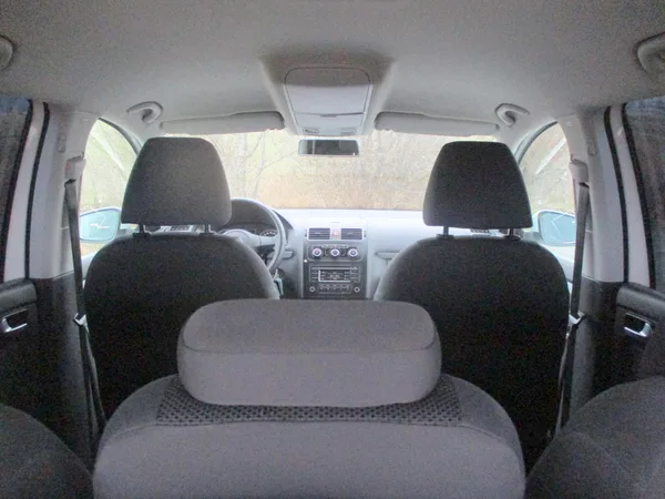 Volkswagen Touran 1.2TSi 77kW TL*L+Z PNEU*VÝHŘEV - foto 33