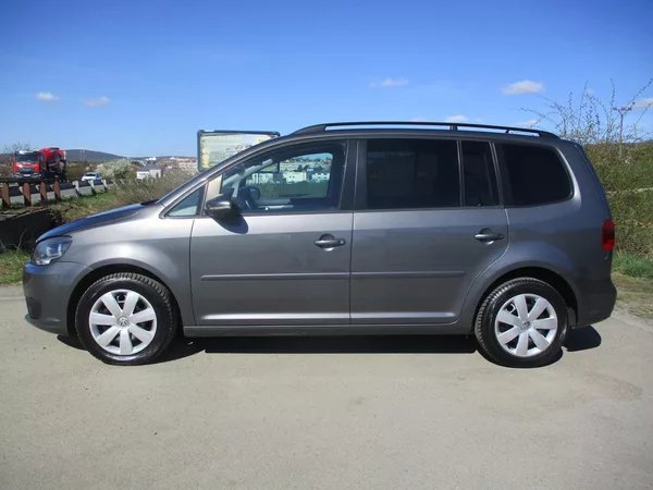 Volkswagen Touran 1,6 TDi CL BlueMotion*TAŽ.ZAŘ. - foto 10