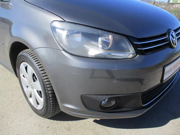 Volkswagen Touran 1,6 TDi CL BlueMotion*TAŽ.ZAŘ. - foto 23
