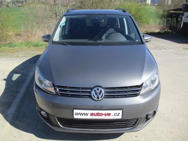 Volkswagen Touran 1,6 TDi CL BlueMotion*TAŽ.ZAŘ. - foto 3