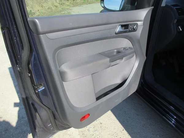 Volkswagen Touran 1.4TSi 103kW*CL*TAŽ Z.*7MÍST - foto 11