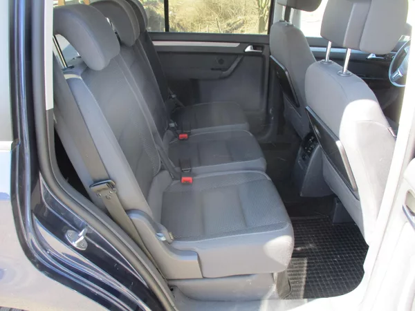 Volkswagen Touran 1.4TSi 103kW*CL*TAŽ Z.*7MÍST - foto 26